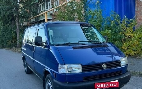 Volkswagen Transporter T4, 2003 год, 880 000 рублей, 2 фотография