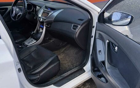 Hyundai Avante, 2012 год, 1 180 000 рублей, 6 фотография