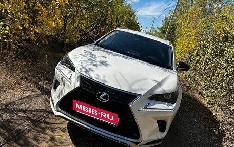 Lexus NX I, 2021 год, 3 950 000 рублей, 2 фотография