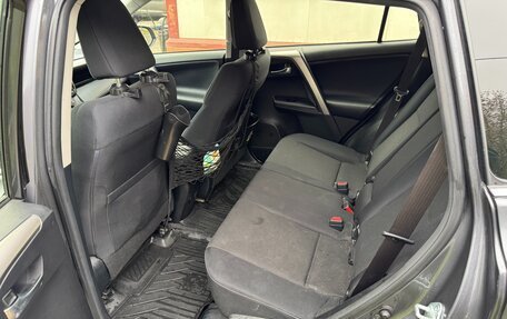 Toyota RAV4, 2015 год, 2 100 000 рублей, 9 фотография