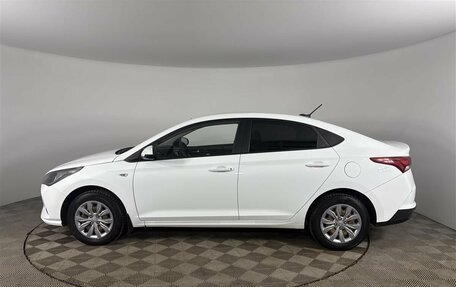 Hyundai Solaris II рестайлинг, 2020 год, 1 379 000 рублей, 2 фотография