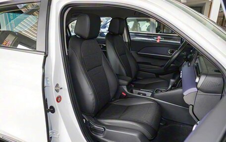 Honda Vezel, 2025 год, 241 992 рублей, 22 фотография