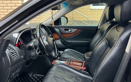 Infiniti FX II, 2011 год, 2 100 000 рублей, 6 фотография