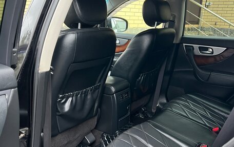 Infiniti FX II, 2011 год, 2 100 000 рублей, 7 фотография