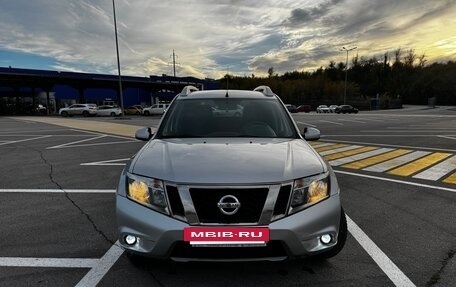 Nissan Terrano III, 2015 год, 1 000 000 рублей, 2 фотография
