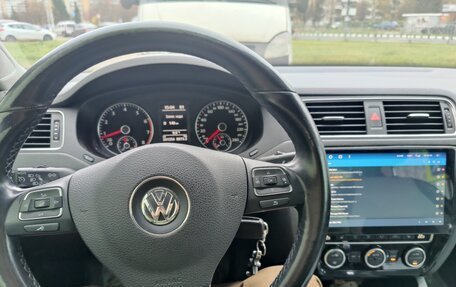 Volkswagen Jetta VI, 2012 год, 700 000 рублей, 17 фотография