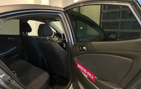 Hyundai Solaris II рестайлинг, 2013 год, 860 000 рублей, 26 фотография