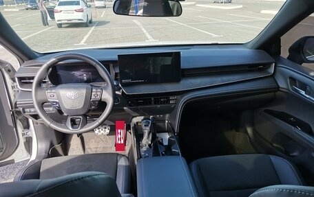 Toyota Camry, 2024 год, 4 100 000 рублей, 15 фотография