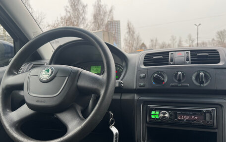 Skoda Fabia II, 2011 год, 689 000 рублей, 15 фотография