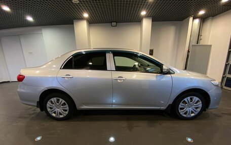 Toyota Corolla, 2011 год, 1 030 000 рублей, 2 фотография