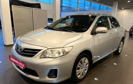 Toyota Corolla, 2011 год, 1 030 000 рублей, 7 фотография
