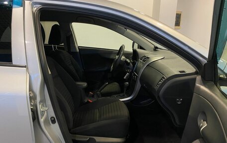 Toyota Corolla, 2011 год, 1 030 000 рублей, 28 фотография