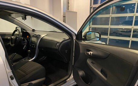 Toyota Corolla, 2011 год, 1 030 000 рублей, 26 фотография