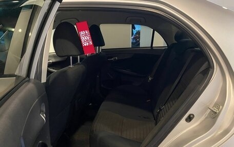 Toyota Corolla, 2011 год, 1 030 000 рублей, 24 фотография