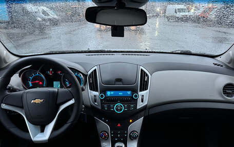 Chevrolet Cruze II, 2013 год, 829 000 рублей, 13 фотография