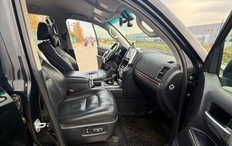 Toyota Land Cruiser 200, 2016 год, 4 185 000 рублей, 12 фотография