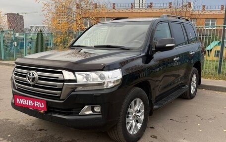 Toyota Land Cruiser 200, 2016 год, 4 185 000 рублей, 4 фотография