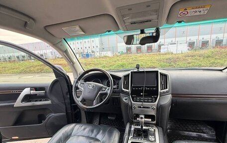 Toyota Land Cruiser 200, 2016 год, 4 185 000 рублей, 14 фотография