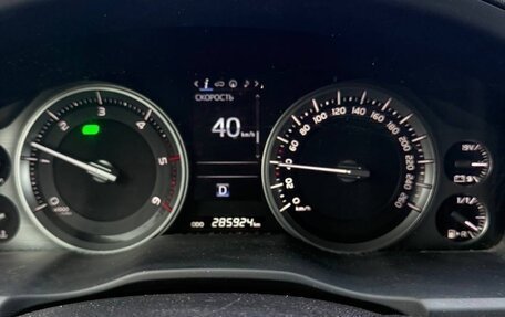 Toyota Land Cruiser 200, 2016 год, 4 185 000 рублей, 22 фотография