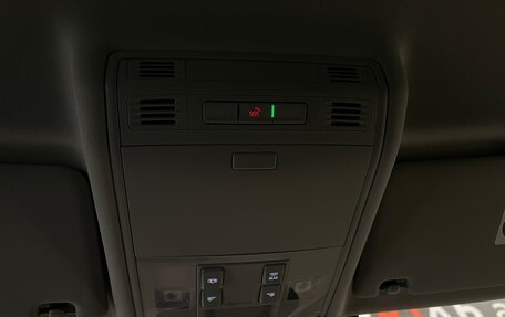 Volkswagen Tiguan II, 2020 год, 2 690 000 рублей, 27 фотография