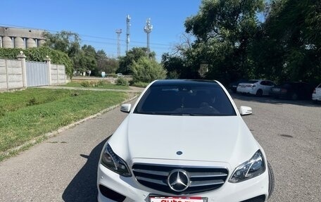 Mercedes-Benz E-Класс, 2014 год, 2 250 000 рублей, 1 фотография