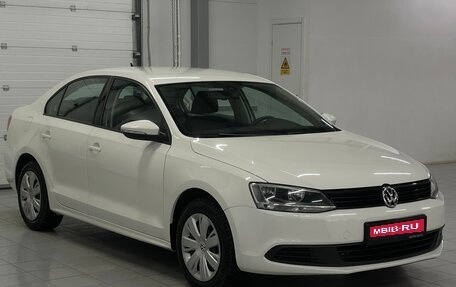 Volkswagen Jetta VI, 2013 год, 1 099 000 рублей, 1 фотография