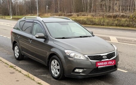 KIA cee'd I рестайлинг, 2011 год, 920 000 рублей, 2 фотография