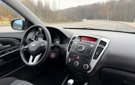 KIA cee'd I рестайлинг, 2011 год, 920 000 рублей, 14 фотография