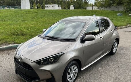 Toyota Yaris, 2020 год, 1 350 000 рублей, 4 фотография