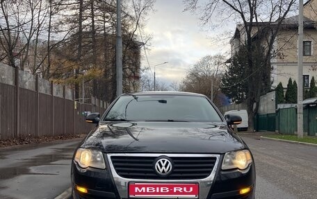 Volkswagen Passat B6, 2008 год, 740 000 рублей, 3 фотография