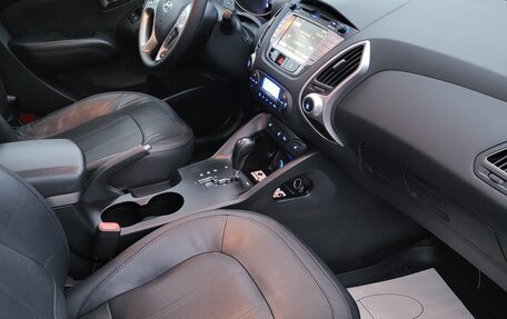 Hyundai ix35 I рестайлинг, 2011 год, 1 250 000 рублей, 18 фотография