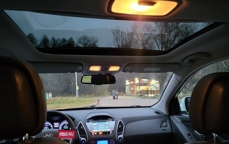 Hyundai ix35 I рестайлинг, 2011 год, 1 250 000 рублей, 23 фотография