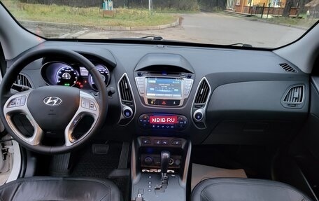 Hyundai ix35 I рестайлинг, 2011 год, 1 250 000 рублей, 12 фотография