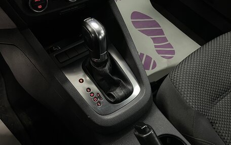 Volkswagen Jetta VI, 2013 год, 1 099 000 рублей, 16 фотография