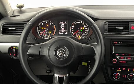 Volkswagen Jetta VI, 2013 год, 1 099 000 рублей, 12 фотография