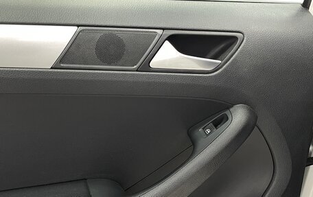 Volkswagen Jetta VI, 2013 год, 1 099 000 рублей, 22 фотография