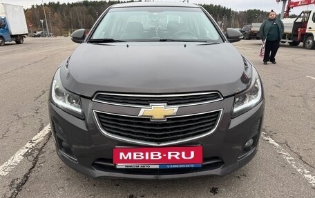 Chevrolet Cruze II, 2014 год, 800 000 рублей, 4 фотография