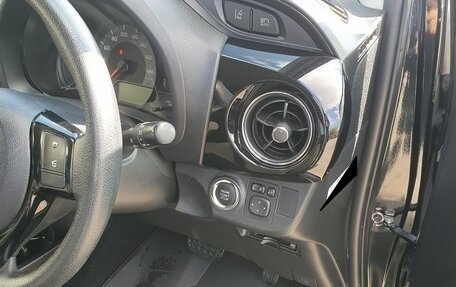 Toyota Vitz, 2019 год, 1 070 000 рублей, 19 фотография