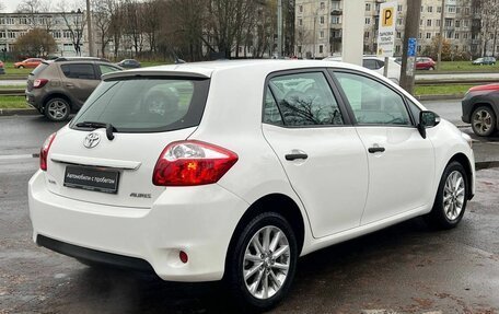 Toyota Auris II, 2011 год, 1 030 000 рублей, 9 фотография