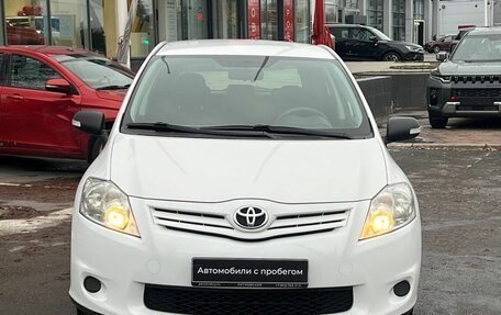 Toyota Auris II, 2011 год, 1 030 000 рублей, 3 фотография