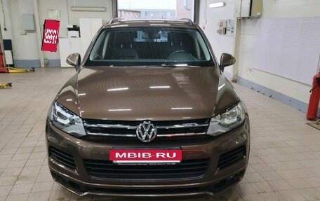 Volkswagen Touareg III, 2010 год, 1 880 000 рублей, 3 фотография