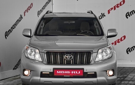 Toyota Land Cruiser Prado 150 рестайлинг 2, 2012 год, 2 680 000 рублей, 2 фотография