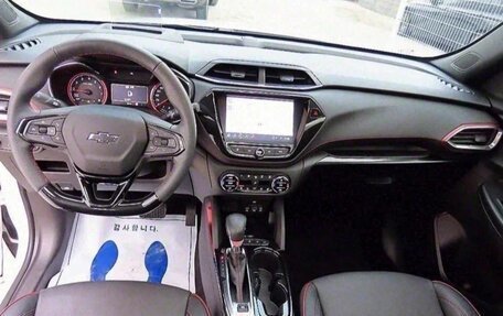 Chevrolet TrailBlazer, 2021 год, 1 800 000 рублей, 3 фотография