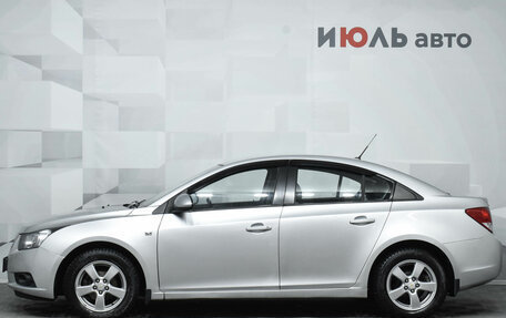 Chevrolet Cruze II, 2010 год, 710 000 рублей, 7 фотография