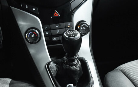 Chevrolet Cruze II, 2010 год, 710 000 рублей, 13 фотография