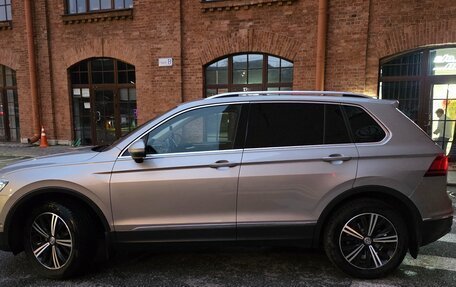 Volkswagen Tiguan II, 2017 год, 2 950 000 рублей, 5 фотография