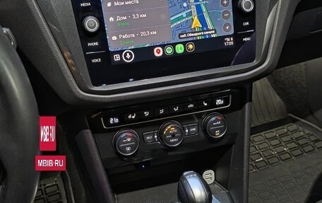 Volkswagen Tiguan II, 2017 год, 2 950 000 рублей, 13 фотография