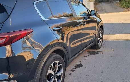 KIA Sportage IV рестайлинг, 2019 год, 2 490 000 рублей, 6 фотография