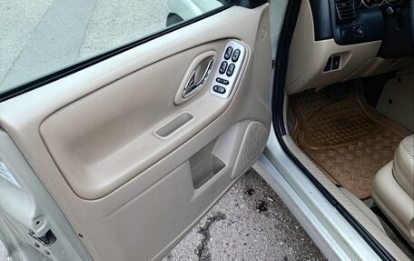 Mazda Tribute II, 2004 год, 600 000 рублей, 12 фотография