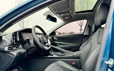 Hyundai Elantra, 2021 год, 1 530 000 рублей, 8 фотография